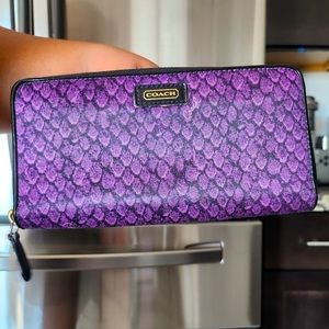 EUC Coach Purple Snake Print Accordion Wallet